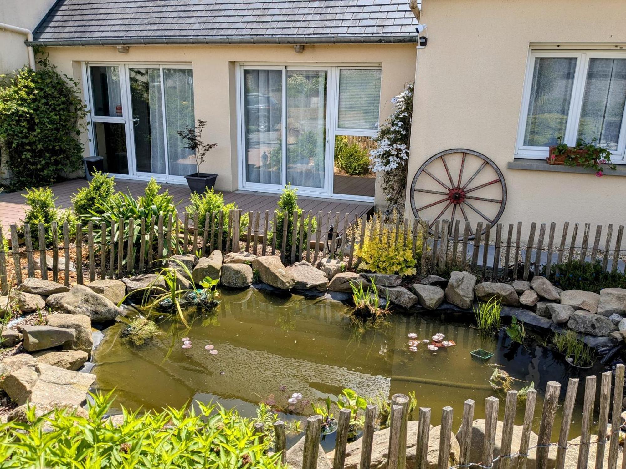 Chambres D'Hotes Chez L'Habitant - Bed & Breakfast Homestay Huisnes-sur-Mer Esterno foto